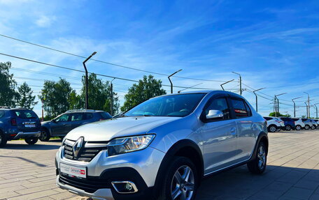 Renault Logan II, 2019 год, 1 090 000 рублей, 3 фотография