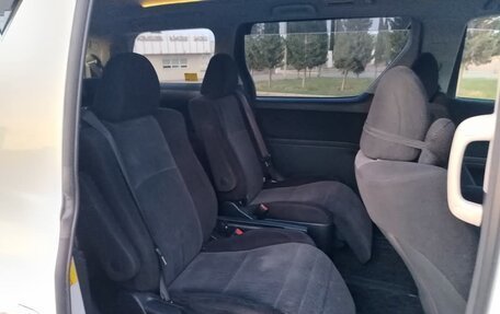 Toyota Vellfire I, 2014 год, 2 000 000 рублей, 5 фотография