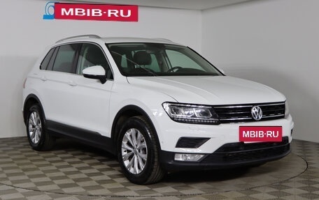 Volkswagen Tiguan II, 2017 год, 2 129 990 рублей, 3 фотография