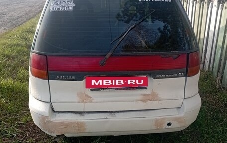 Mitsubishi Space Runner II, 1998 год, 120 000 рублей, 4 фотография