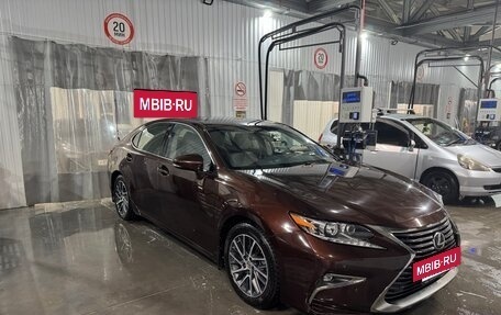 Lexus ES VII, 2016 год, 3 100 000 рублей, 2 фотография