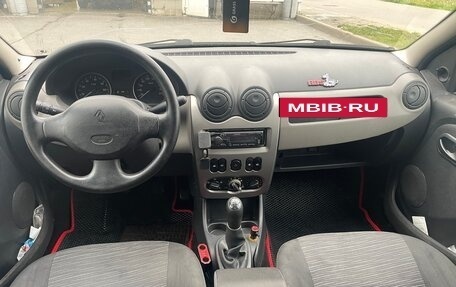 Renault Logan I, 2011 год, 270 000 рублей, 10 фотография