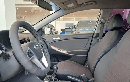 Hyundai Solaris II рестайлинг, 2014 год, 690 000 рублей, 20 фотография