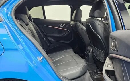BMW 1 серия, 2021 год, 2 290 000 рублей, 18 фотография