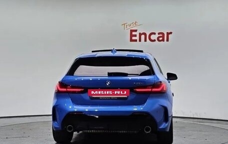 BMW 1 серия, 2021 год, 2 290 000 рублей, 4 фотография