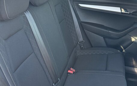 Skoda Karoq I, 2021 год, 2 380 000 рублей, 19 фотография