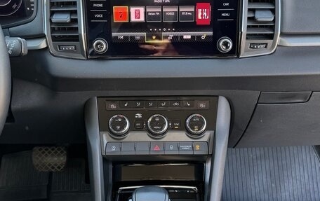 Skoda Karoq I, 2021 год, 2 380 000 рублей, 9 фотография