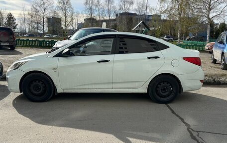 Hyundai Solaris II рестайлинг, 2012 год, 630 000 рублей, 6 фотография