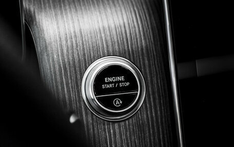 Mercedes-Benz GLC, 2024 год, 10 200 000 рублей, 16 фотография