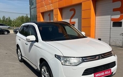 Mitsubishi Outlander III рестайлинг 3, 2013 год, 2 000 000 рублей, 1 фотография