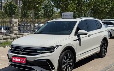 Volkswagen Tiguan II, 2022 год, 2 640 000 рублей, 1 фотография