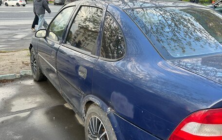 Opel Vectra B рестайлинг, 1998 год, 80 000 рублей, 9 фотография