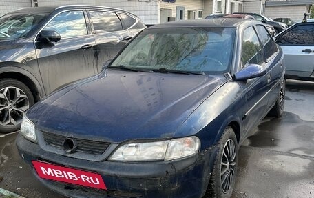 Opel Vectra B рестайлинг, 1998 год, 80 000 рублей, 8 фотография