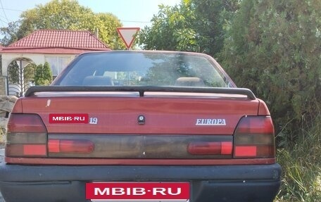 Renault 19 II, 1994 год, 75 000 рублей, 3 фотография