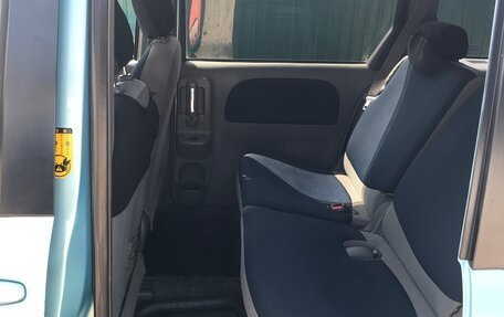 Toyota Sienta I, 2005 год, 550 000 рублей, 4 фотография