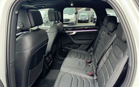 Volkswagen Touareg III, 2022 год, 6 050 000 рублей, 17 фотография