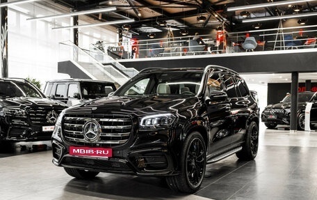 Mercedes-Benz GLS, 2024 год, 18 000 000 рублей, 2 фотография