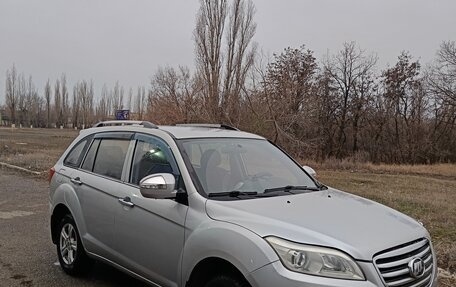Lifan X60 I рестайлинг, 2015 год, 650 000 рублей, 2 фотография