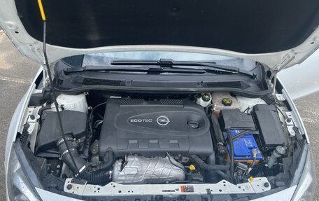 Opel Astra J, 2014 год, 850 000 рублей, 5 фотография