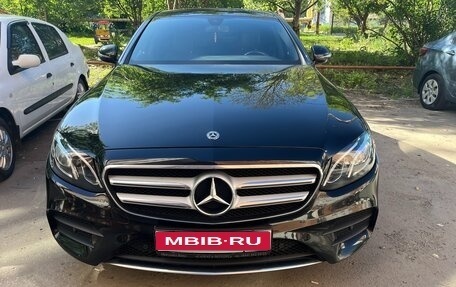 Mercedes-Benz E-Класс, 2018 год, 3 500 000 рублей, 1 фотография