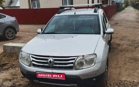 Renault Duster I рестайлинг, 2013 год, 800 000 рублей, 1 фотография