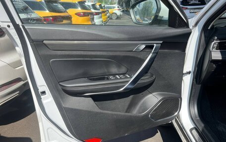 Geely Atlas, 2024 год, 1 922 000 рублей, 9 фотография