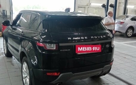 Land Rover Range Rover Evoque I, 2017 год, 2 300 000 рублей, 4 фотография