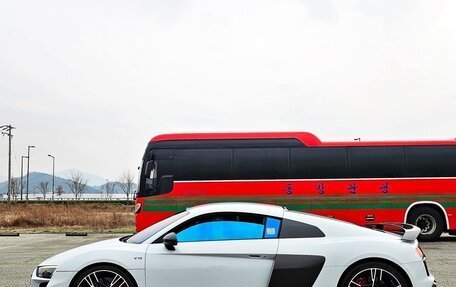 Audi R8, 2021 год, 15 550 000 рублей, 7 фотография