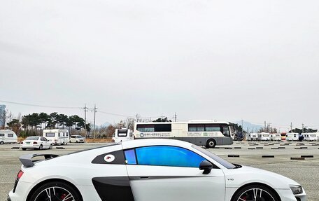 Audi R8, 2021 год, 15 550 000 рублей, 8 фотография