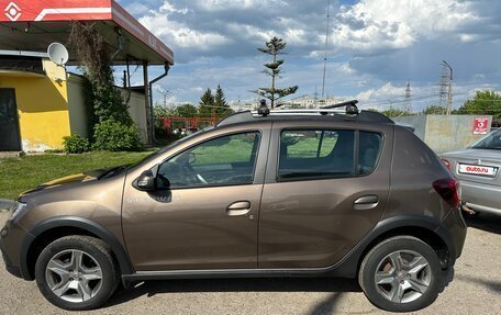 Renault Sandero II рестайлинг, 2019 год, 1 600 000 рублей, 2 фотография