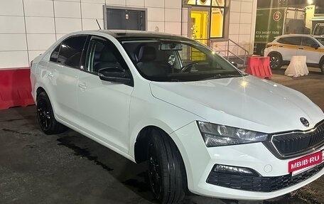 Skoda Rapid II, 2021 год, 1 000 000 рублей, 5 фотография