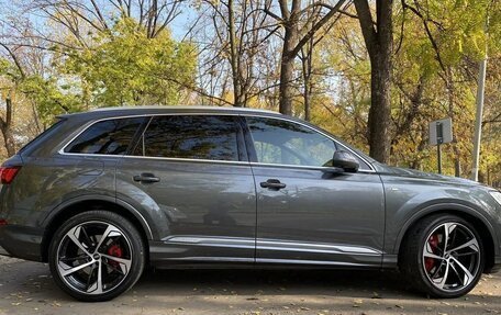 Audi Q7, 2021 год, 5 600 000 рублей, 2 фотография