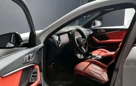 BMW 1 серия, 2022 год, 3 130 000 рублей, 5 фотография