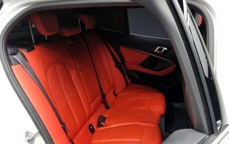 BMW 1 серия, 2022 год, 3 130 000 рублей, 7 фотография