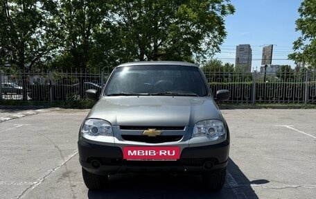 Chevrolet Niva I рестайлинг, 2012 год, 590 000 рублей, 2 фотография