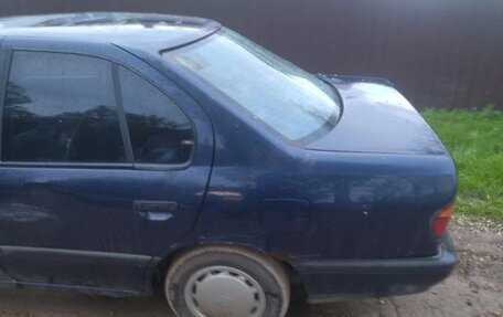 Nissan Primera II рестайлинг, 1992 год, 50 000 рублей, 4 фотография