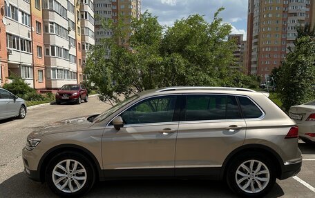 Volkswagen Tiguan II, 2017 год, 2 150 000 рублей, 2 фотография
