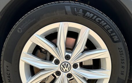Volkswagen Tiguan II, 2017 год, 2 150 000 рублей, 5 фотография