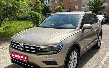 Volkswagen Tiguan II, 2017 год, 2 150 000 рублей, 14 фотография