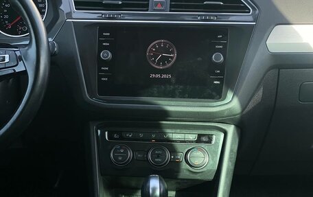 Volkswagen Tiguan II, 2017 год, 1 920 000 рублей, 4 фотография