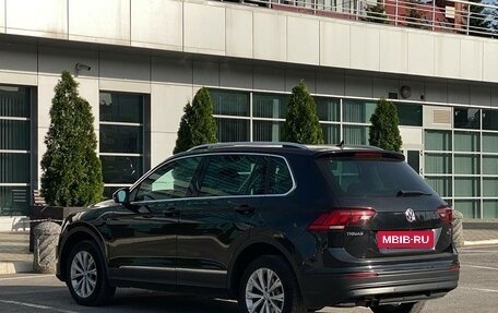 Volkswagen Tiguan II, 2017 год, 1 920 000 рублей, 10 фотография