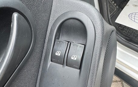 Renault Duster I рестайлинг, 2012 год, 869 000 рублей, 33 фотография