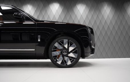 Rolls-Royce Cullinan, 2025 год, 66 500 000 рублей, 7 фотография