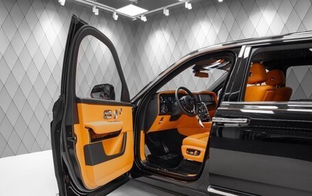 Rolls-Royce Cullinan, 2025 год, 66 500 000 рублей, 10 фотография