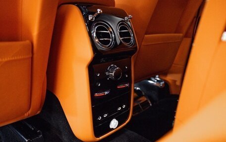 Rolls-Royce Cullinan, 2025 год, 66 500 000 рублей, 19 фотография