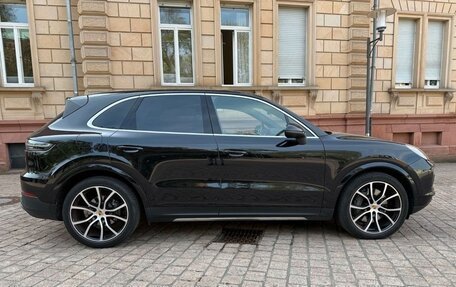 Porsche Cayenne III, 2021 год, 7 830 000 рублей, 6 фотография