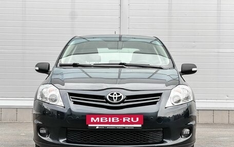 Toyota Auris II, 2011 год, 1 050 000 рублей, 2 фотография