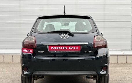 Toyota Auris II, 2011 год, 1 050 000 рублей, 6 фотография