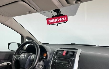Toyota Auris II, 2011 год, 1 050 000 рублей, 13 фотография