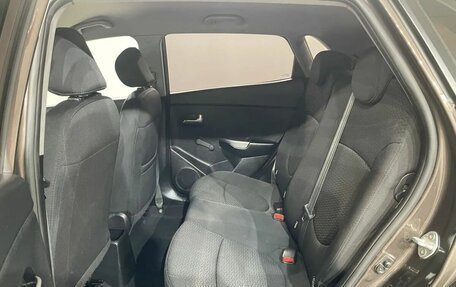 KIA Rio III рестайлинг, 2015 год, 829 000 рублей, 16 фотография